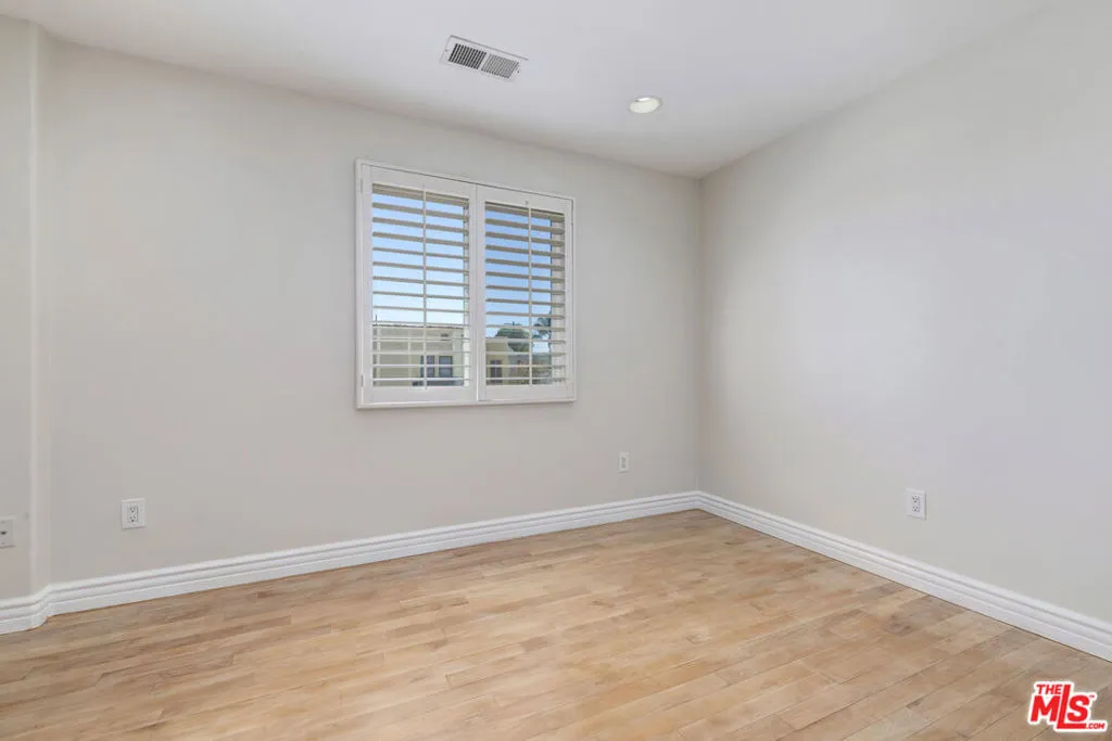 1471 S Crest Drive, Los Angeles, California 90035 home-pic-36